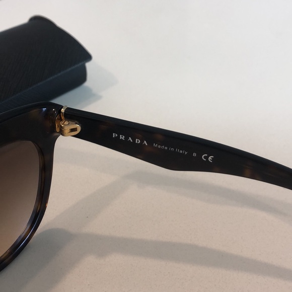 Prada Sunglasses - Picture 3 of 7